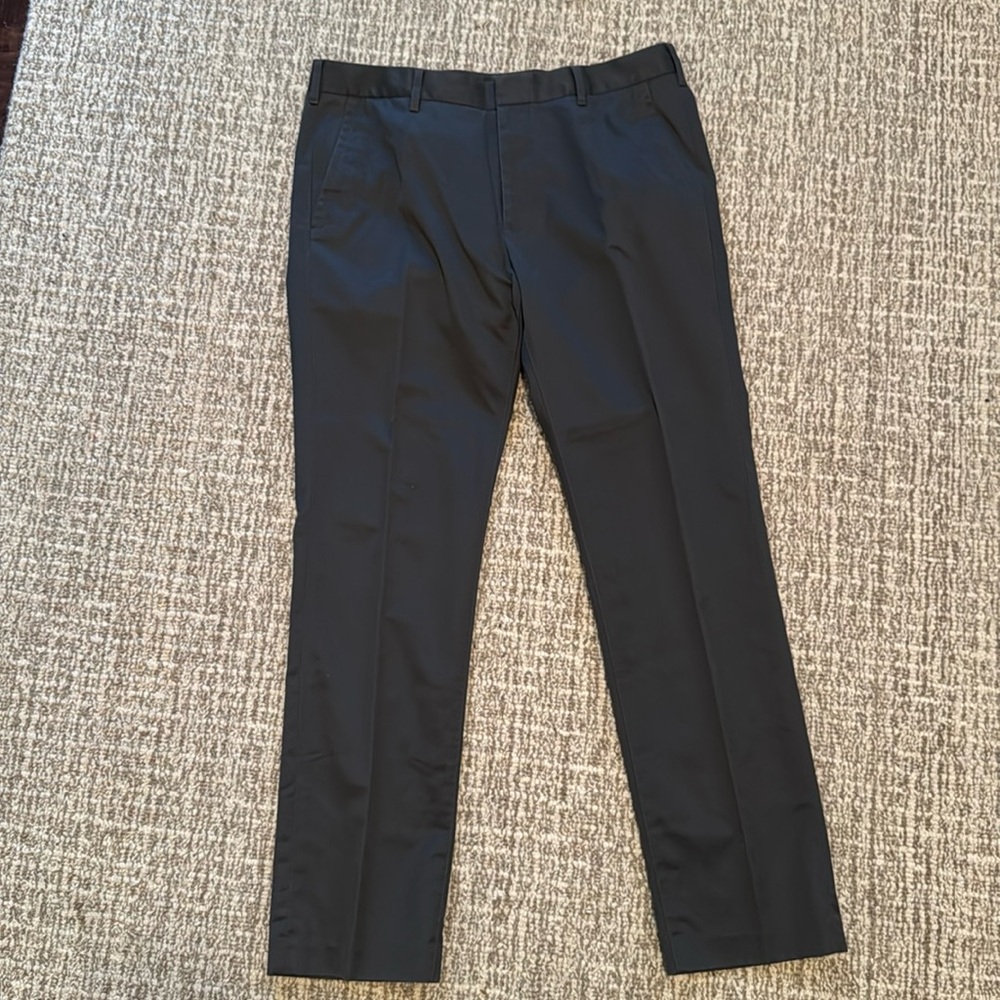 BONOBOS 34x30 slim fit Friday pant